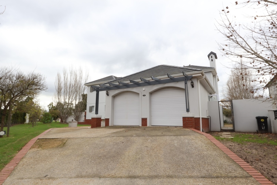 4 Bedroom Property for Sale in Val De Vie Estate Western Cape